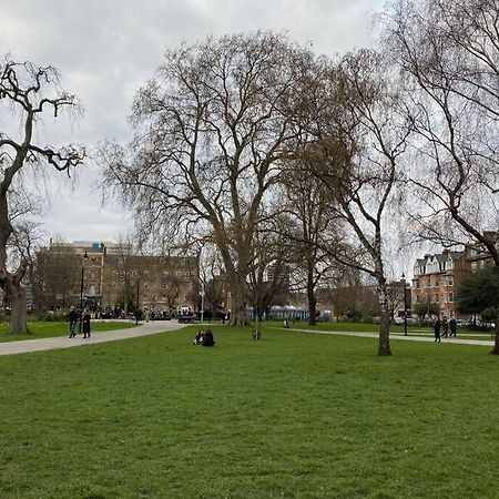 Two Bedroom Garden Flat in Zone 2 London Exterior foto
